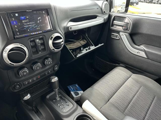 2012 Jeep Wrangler Unlimited Sahara