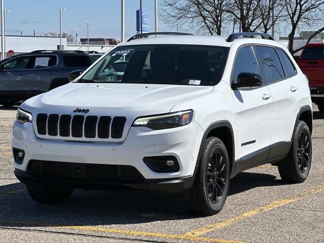 2023 Jeep Cherokee Altitude Lux 4x4