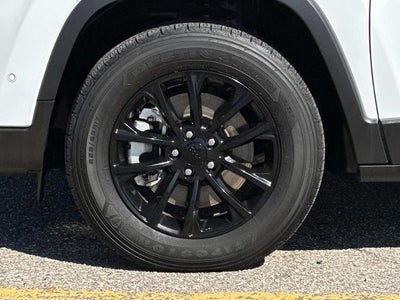 2023 Jeep Cherokee Altitude Lux 4x4