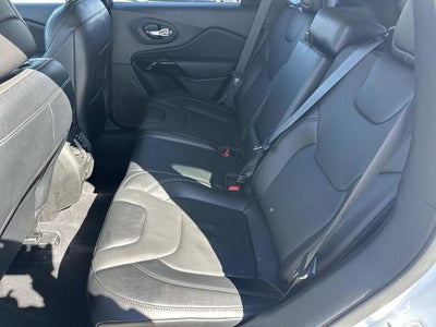 2023 Jeep Cherokee Altitude Lux 4x4