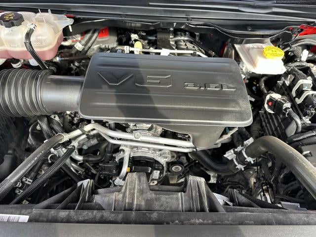 2025 RAM 1500 Big Horn Crew Cab 4x4 5'7" Box