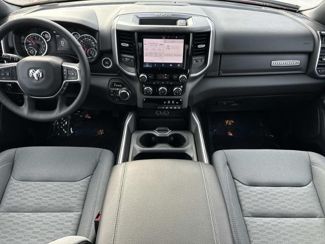 2025 RAM 1500 Big Horn Crew Cab 4x4 5'7" Box