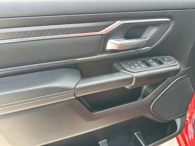 2025 RAM 1500 Big Horn Crew Cab 4x4 5'7" Box