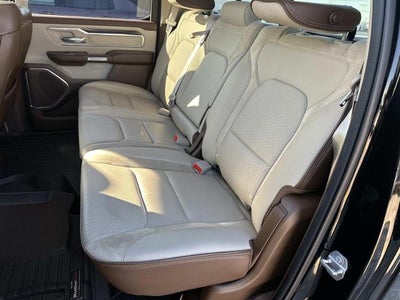 2019 RAM 1500 Laramie Crew Cab 4x4 5'7" Box