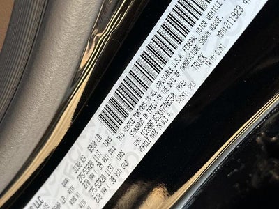 2019 RAM 1500 Laramie Crew Cab 4x4 5'7" Box