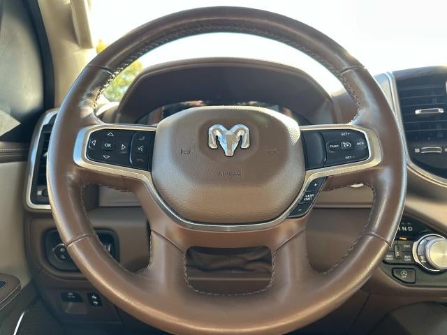 2019 RAM 1500 Laramie Crew Cab 4x4 5'7" Box