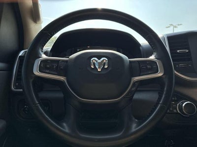 2020 RAM 1500 Big Horn Crew Cab 4x4 5'7" Box