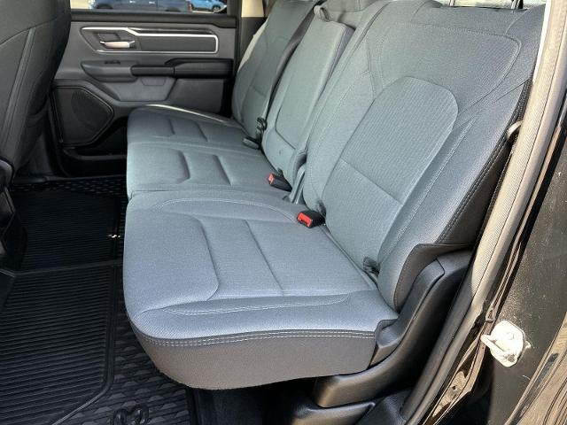 2020 RAM 1500 Big Horn Crew Cab 4x4 5'7" Box