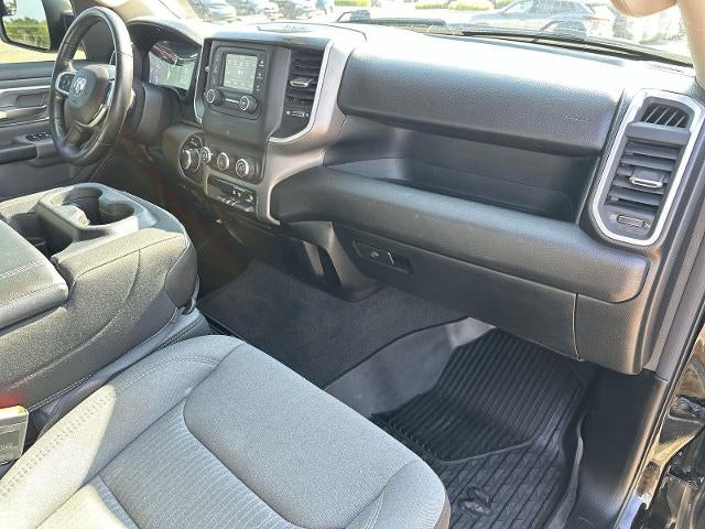 2020 RAM 1500 Big Horn Crew Cab 4x4 5'7" Box