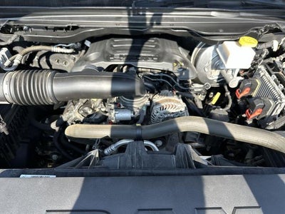 2020 RAM 1500 Big Horn Crew Cab 4x4 5'7" Box