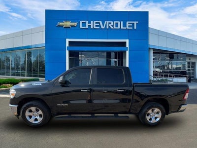 2020 RAM 1500 Big Horn Crew Cab 4x4 5'7" Box