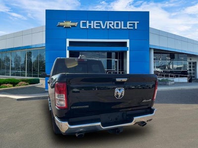 2020 RAM 1500 Big Horn Crew Cab 4x4 5'7" Box