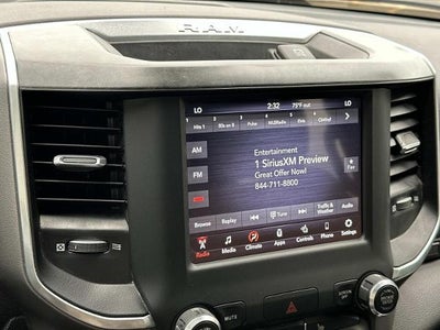2021 RAM 1500 Big Horn Crew Cab 4x4 5'7" Box