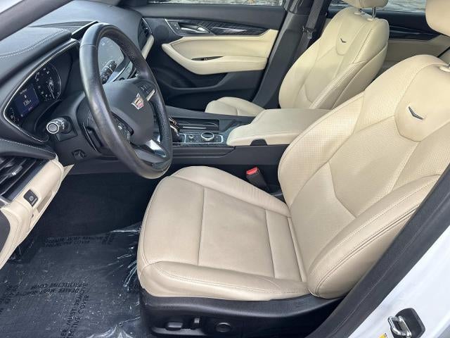 2022 Cadillac CT5 Premium Luxury