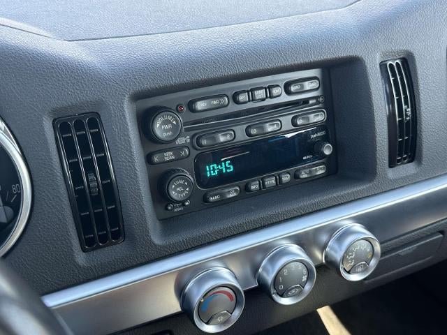 2003 Chevrolet SSR LS