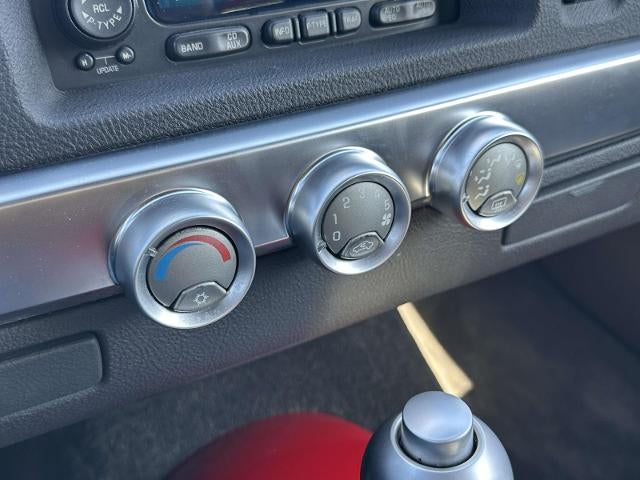 2003 Chevrolet SSR LS