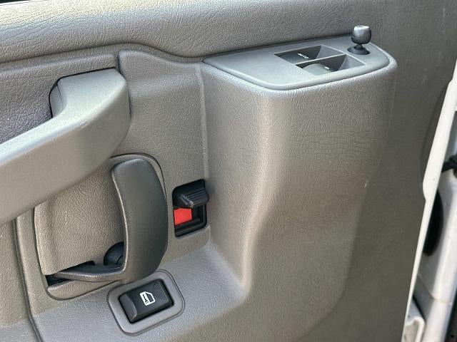 2023 Chevrolet Express Cargo 2500 Base