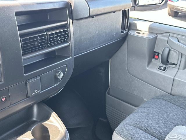 2025 Chevrolet Express Cargo Base