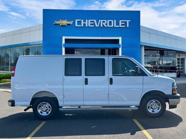 2025 Chevrolet Express Cargo Base