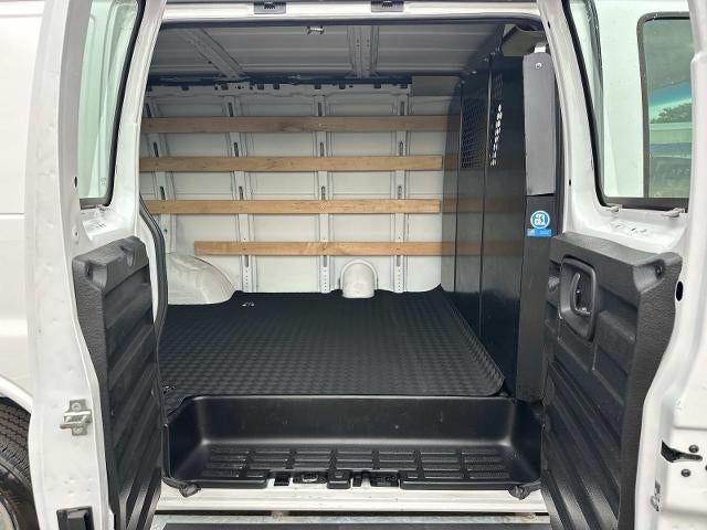 2025 Chevrolet Express Cargo Base