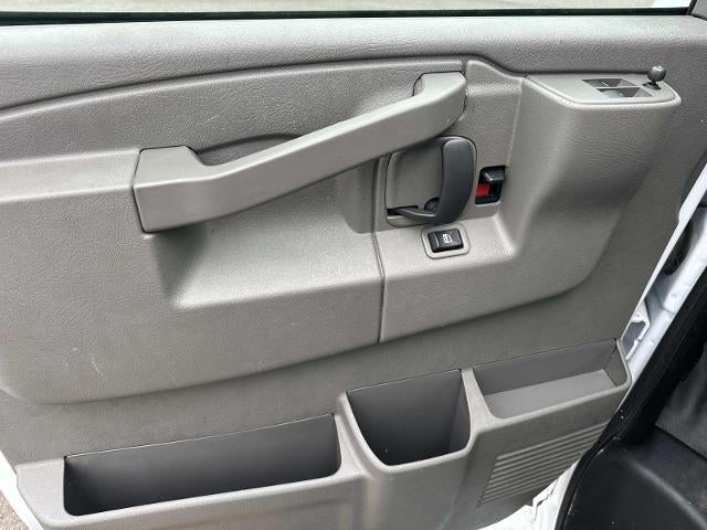 2025 Chevrolet Express Cargo Base
