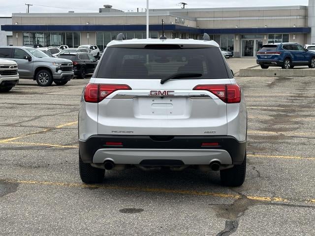 2017 GMC Acadia SLE