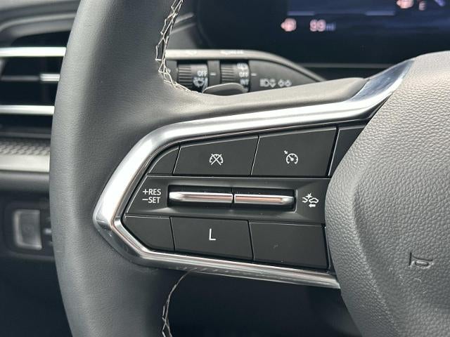 2024 Chevrolet Traverse LS