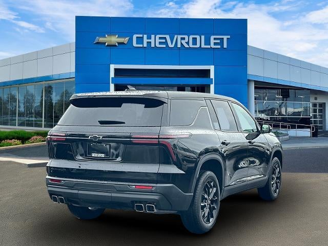 2024 Chevrolet Traverse LS