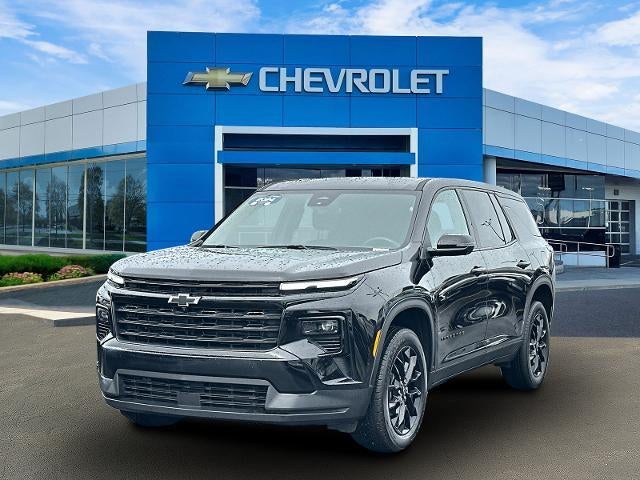 2024 Chevrolet Traverse LS