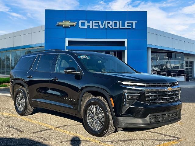 2024 Chevrolet Traverse LT