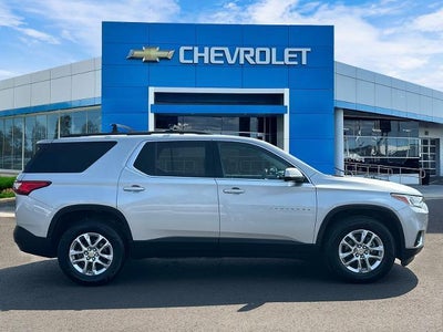 2020 Chevrolet Traverse LT Cloth