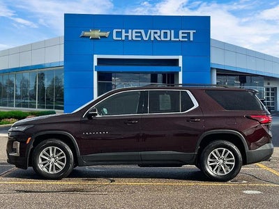 2023 Chevrolet Traverse LT Leather