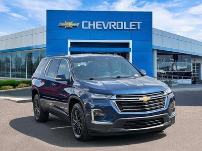 2023 Chevrolet Traverse LT Cloth