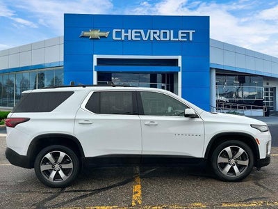 2023 Chevrolet Traverse LT Leather