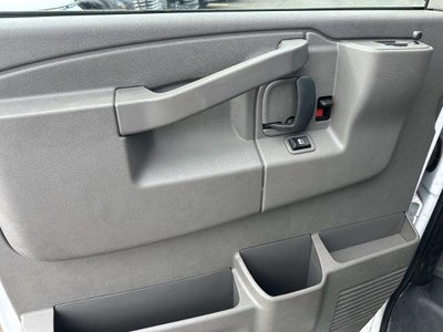 2025 GMC Savana Cargo Base