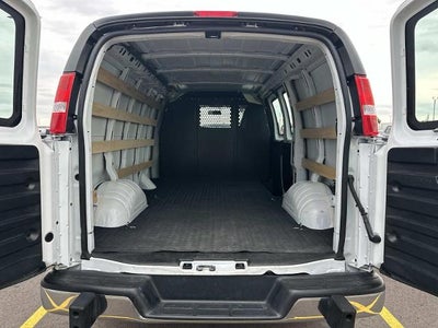 2025 GMC Savana Cargo Base