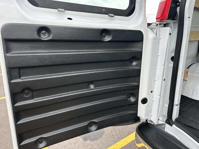 2025 GMC Savana Cargo Base