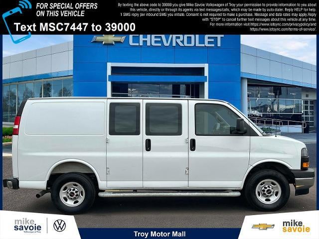 2025 GMC Savana Cargo Base