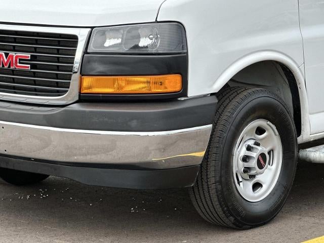 2025 GMC Savana Cargo Base