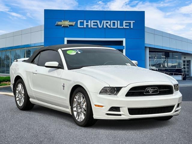 2014 Ford Mustang V6