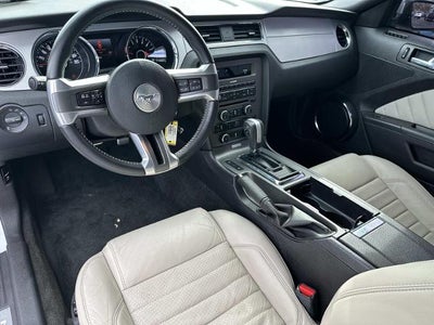 2014 Ford Mustang V6