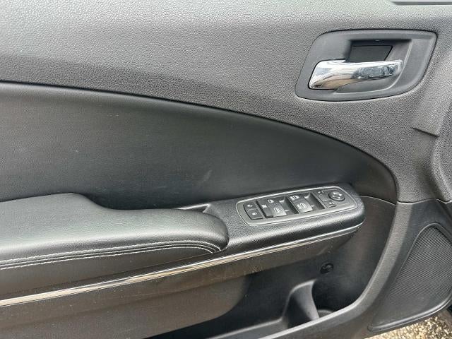 2012 Dodge Charger SXT