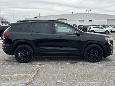 2023 GMC Terrain SLE