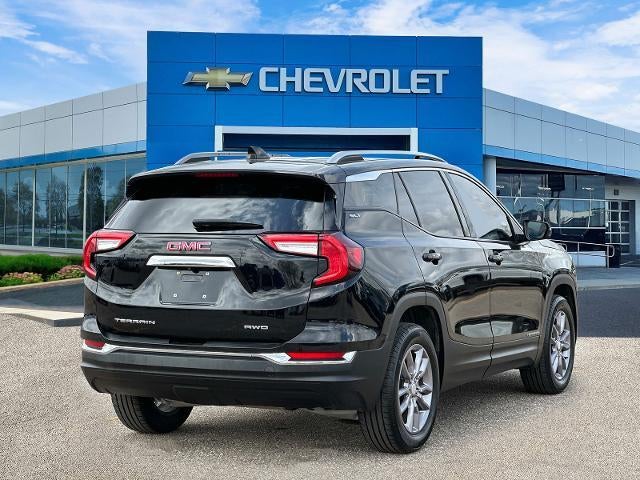 2023 GMC Terrain SLT