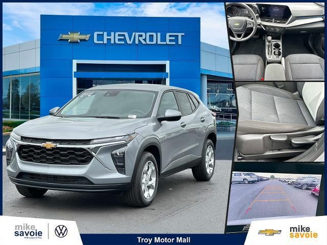 2024 Chevrolet Trax LS's photo
