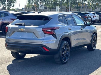 2025 Chevrolet Trax LS