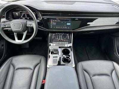 2022 Audi Q8 Premium Plus 55 TFSI quattro Tiptronic