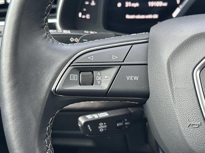 2022 Audi Q8 Premium Plus 55 TFSI quattro Tiptronic