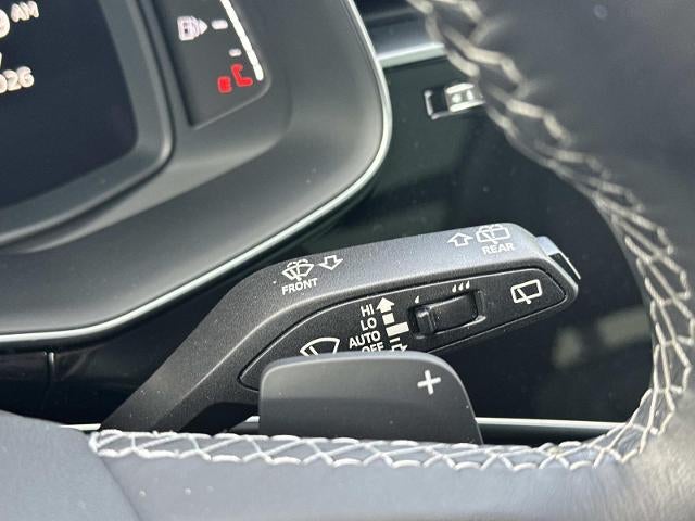 2022 Audi Q8 Premium Plus 55 TFSI quattro Tiptronic