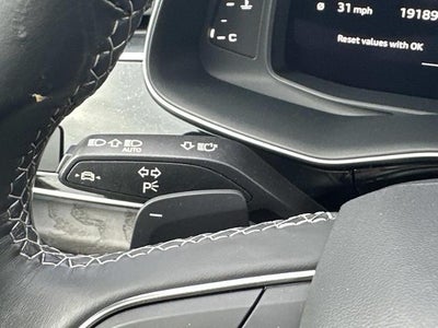 2022 Audi Q8 Premium Plus 55 TFSI quattro Tiptronic